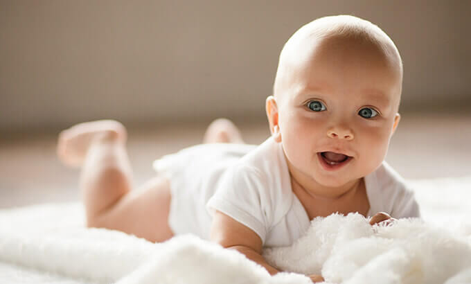 bebek ne zaman bilincli guler 2 - کی کودک آگاهانه شروع به لبخند زدن می کند؟